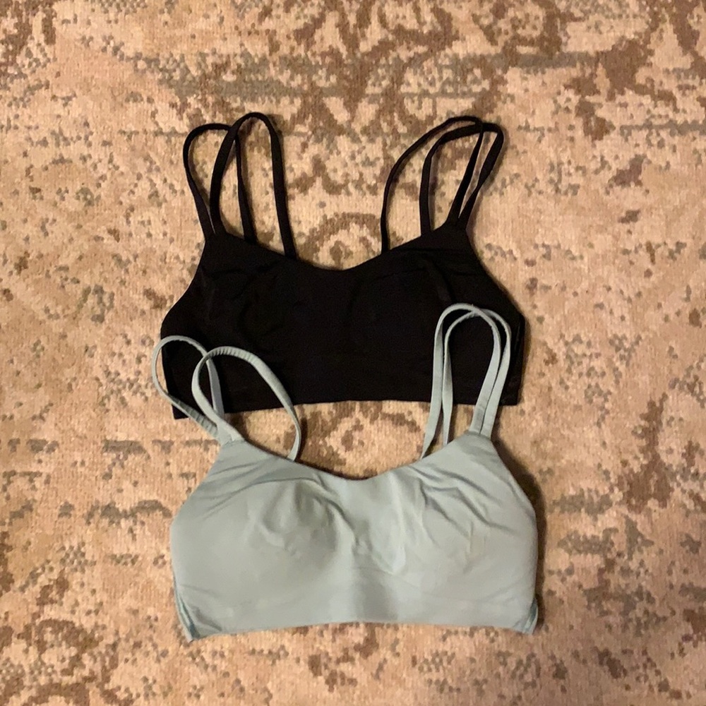 Lulu lemon like a cloud sports bras